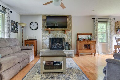 7-web-or-mls-2018 Eagle Point Rd-7