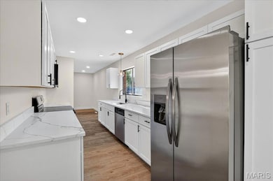 208 Coral Dr, Collinsville, IL 62234 - photo 6