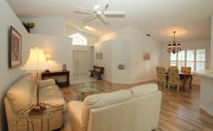 15206 Oak Chase Ct, Wellington, FL 33414 - photo 3