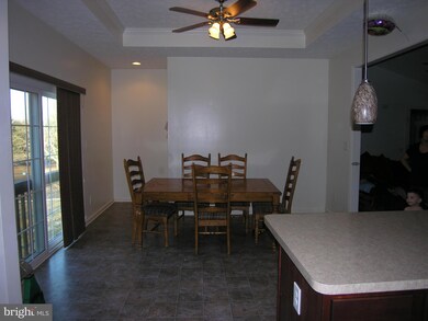 1228 Lamplight Rd, Inwood, WV 25428 - photo 6