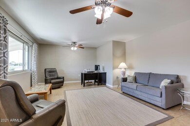 9928 W Riviera Dr Sun City AZ-large-007-