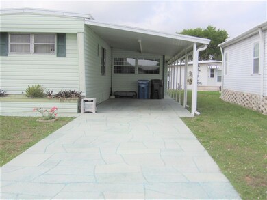 122 Saint Martins Way, Apollo Beach, FL 33572 - photo 5