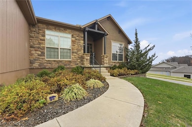 5920 S National Dr, Parkville, MO 64152 - photo 3