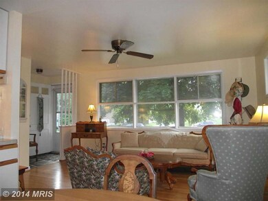 205 Worthmont Rd, Catonsville, MD 21228 - photo 3