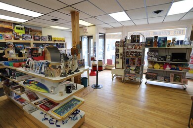 24 Main St - Liquidation Station