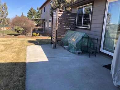 2912 master bedroom patio.