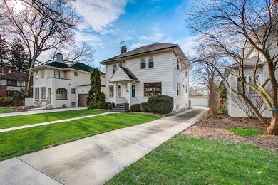 134 E Columbia Ave, Elmhurst, IL 60126 - photo 3