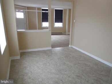 300 S Main St unit 1, Spring City, PA 19475 - photo 3