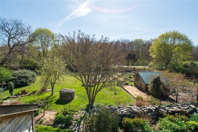 95 S Ferry Rd, Narragansett, RI 02882 - photo 5