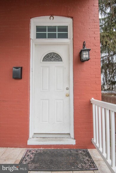 515 Laurel St, Lancaster, PA 17603 - photo 5