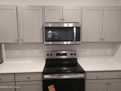 905 Red Sail Rd, New Bern, NC 28560 - photo 5