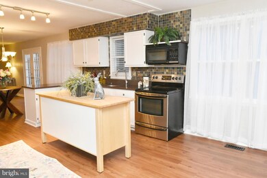 7370 Pershing Place, Marriottsville, MD 21104 - photo 6