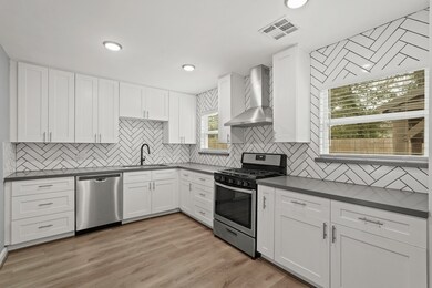 3810 Alsace St, Houston, TX 77021 - photo 4