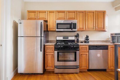 59-61 Endicott St unit 6, Boston, MA 02113 - photo 3