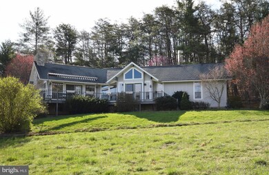 12310 Supinlick Ridge Rd, Edinburg, VA 22824 - photo 3