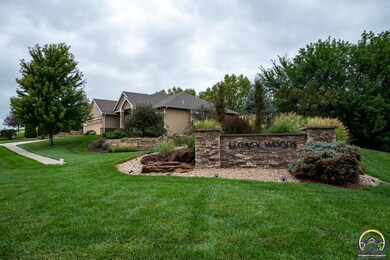 6820 SW 44th St, Topeka, KS 66610 - photo 4