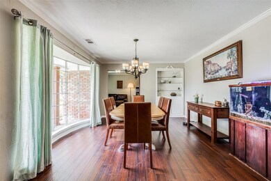 6105 Glennox Ln, Dallas, TX 75214 - photo 4