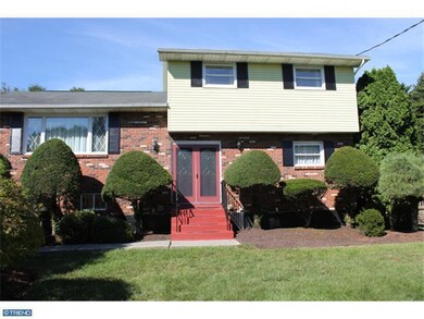 2016 Richmond Rd, Easton, PA 18040 - photo 2