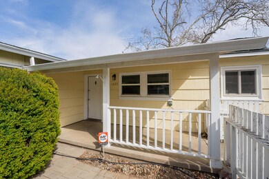 Olive Ave Redding (40 of 42)