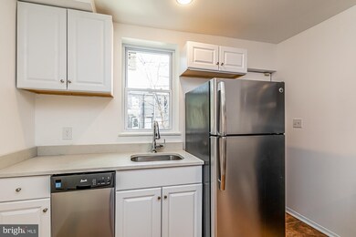 506 Wyeth St, Baltimore, MD 21230 - photo 3