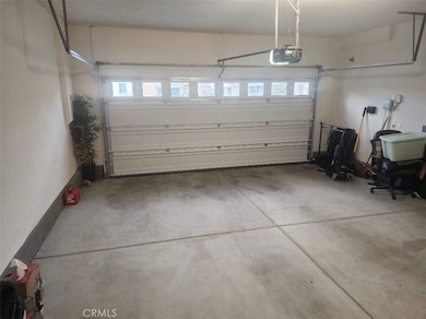 1781 Iris Cir, San Jacinto, CA 92583 - photo 5