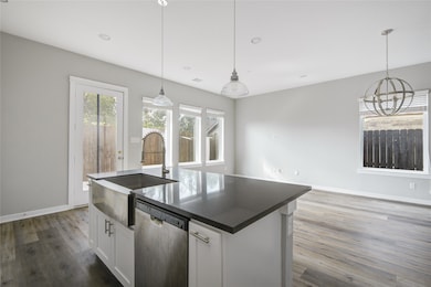 802 Berry Sage Ln, Houston, TX 77022 - photo 6