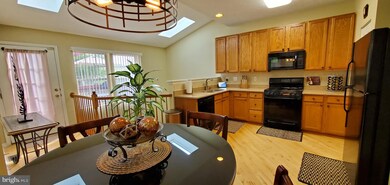 215 Toddson Ln, Owings Mills, MD 21117 - photo 4