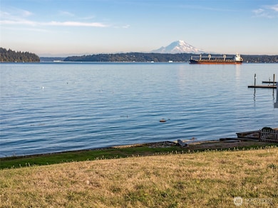 8095 E Daniels Loop, Manchester, WA 98366 - photo 4