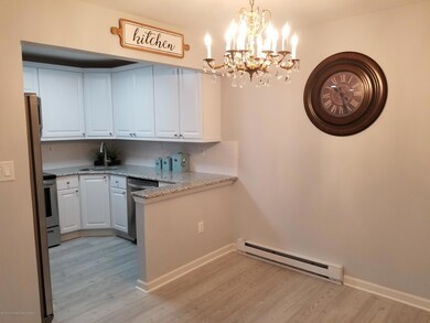 154 Cross Slope Ct unit C, Manalapan, NJ 07726 - photo 4