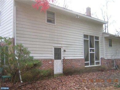 3915 Gradyville Rd, Newtown Square, PA 19073 - photo 4