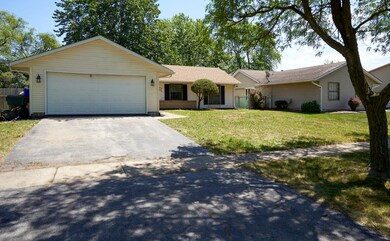 18115 Charlemagne Ave, Hazel Crest, IL 60429 - photo 2