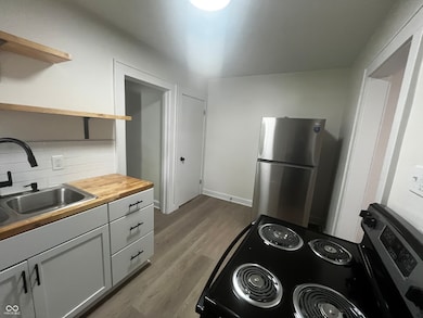 1504 N Gladstone Ave, Indianapolis, IN 46201 - photo 6