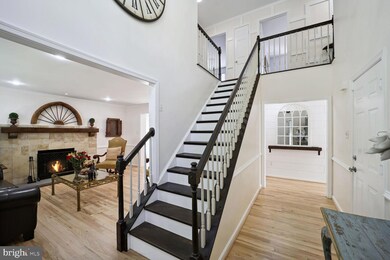 12113 Stardrift Dr, Germantown, MD 20876 - photo 5