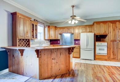 Floor 1 Kitchen