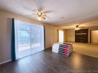 1600 Red Bud Ln, McAlester, OK 74501 - photo 3