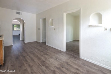 unlisted-address, Tucson, AZ 85705 - photo 7