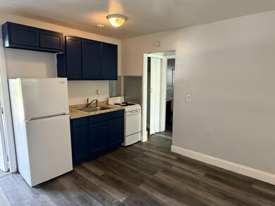 131 E 27th St unit 4, Riviera Beach, FL 33404 - photo 3