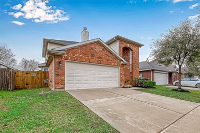 7223 Caracara Dr, Houston, TX 77040 - photo 3