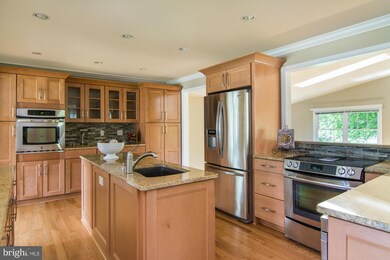 110 W Bay View Dr, Annapolis, MD 21403 - photo 5