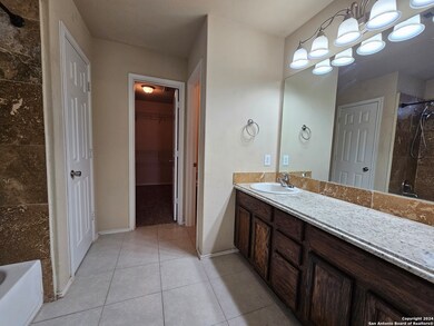 4003 Bur Oak Path, San Antonio, TX 78223 - photo 5