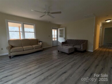 249 Cherry Hollow unit 42, Burnsville, NC 28714 - photo 6