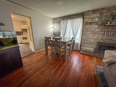 2074 Sherman Listing Photos20