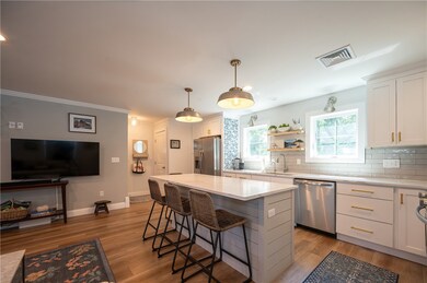 15 Nobert St unit 1, Warren, RI 02885 - photo 4