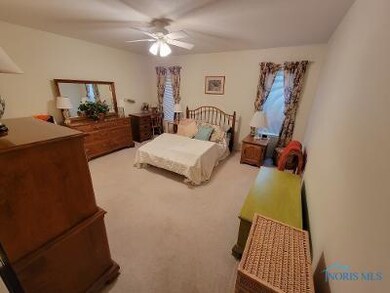 2401 Villa W, Findlay, OH 45840 - photo 2