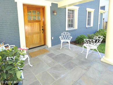 7913 Chelton Rd, Bethesda, MD 20814 - photo 3