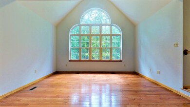 189 Hawthorne Dr, Milford, PA 18337 - photo 6