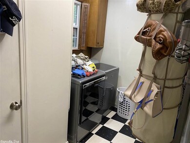 0 Beech unit 20034303, Pine Bluff, AR 71603 - photo 5