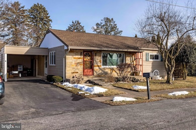 202 Sunset Dr, Selinsgrove, PA 17870 - photo 2