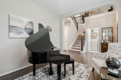 29462 Westhope Dr, Spring, TX 77386 - photo 4