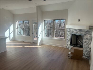 2 Kings Lynn Ln, Bella Vista, AR 72715 - photo 3